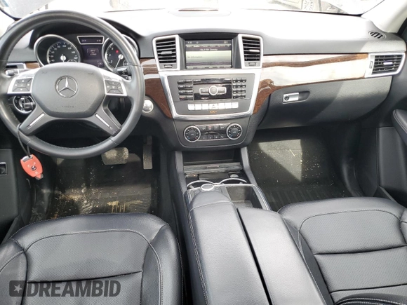 2014 Mercedes-Benz M 350 with VIN 4JGDA5HB2EA330804, listed as a Copart auction lot 52989925 with 127,003 mi miles and Salvage title. Bid and sale history available at DreamBid. Image 8.