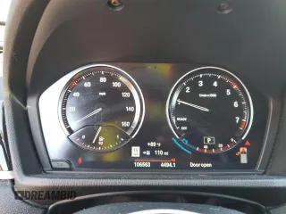 2021 BMW X2 sDrive28i z VIN WBXYH9C06M5S54903, wystawiony jako Copart lot #57177885 z przebiegiem 106 563 mil mil oraz Tytuł czysty. Historia ofert i sprzedaży dostępna na DreamBid. Obrazek 9.