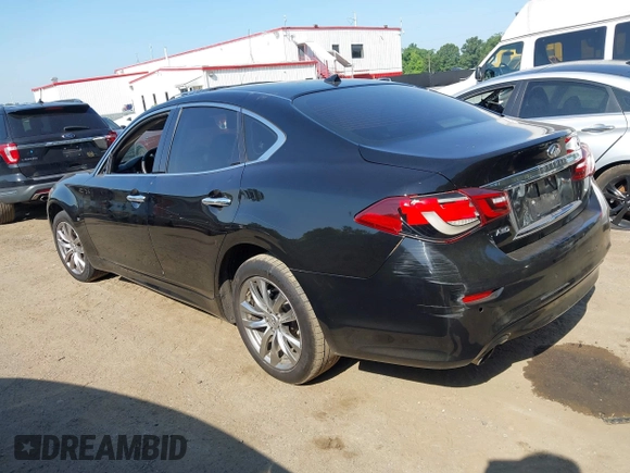 2015 Infiniti Q70 с VIN JN1BY1AR2FM560837, выставлен на аукционе IAAI как лот 42577382 с пробегом 145 507 миль миль и . История ставок и продаж доступна на DreamBid. Изображение 3.