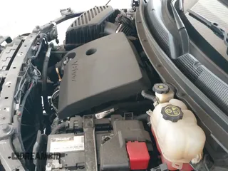 2019 Chevrolet Traverse LS z VIN 1GNERFKW3KJ118080, wystawiony jako IAAI lot #43123817 z przebiegiem 113 326 mil mil oraz . Historia ofert i sprzedaży dostępna na DreamBid. Obrazek 20.