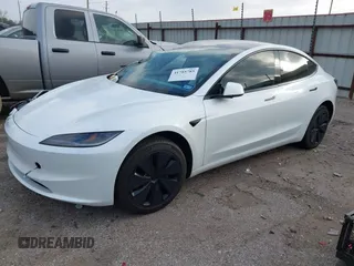 2024 Tesla Model 3 z VIN 5YJ3E1EA7RF866167, wystawiony jako IAAI lot #41785785 z przebiegiem 4 607 mil mil oraz . Historia ofert i sprzedaży dostępna na DreamBid. Obrazek 2.