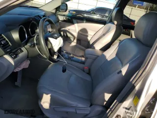2010 Toyota Highlander with VIN 5TDBK3EH7AS006069, listed as a Copart auction lot 48087925 with 212,852 mi miles and Salvage Title. Bid and sale history available at carsss.com. Image 7.