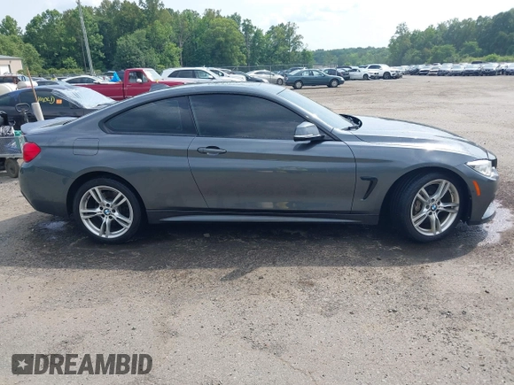 2016 BMW 4 Series 435i xDrive z VIN WBA3R5C58GK373564, wystawiony jako IAAI lot #42495578 z przebiegiem 74 690 mil mil oraz . Historia ofert i sprzedaży dostępna na DreamBid. Obrazek 13.