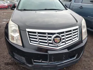 2014 Cadillac SRX Luxury Collection with VIN 3GYFNBE35ES569527, listed as a IAAI auction lot 41952555 with 152,978 mi miles and . Bid and sale history available at carsss.com. Image 6.