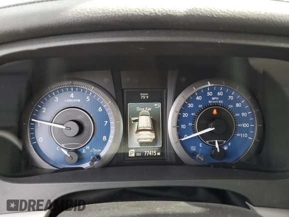 2019 Toyota Sienna XLE Auto Access Seat with VIN 5TDYZ3DC1KS015587, listed as a Copart auction lot 51951995 with 77,415 mi miles and Salvage Title. Bid and sale history available at carsss.com. Image 9.