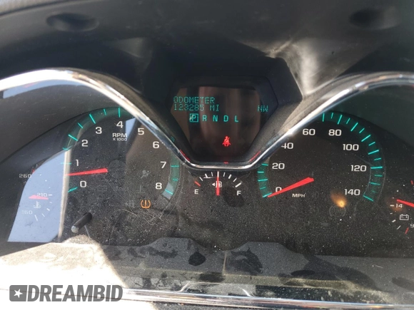 2016 Chevrolet Traverse LT with VIN 1GNKRGKD0GJ111974, listed as a Copart auction lot 45495375 with 123,285 mi miles and Non Repairable. Bid and sale history available at carsss.com. Image 9.