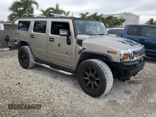 2006 Hummer H2 with VIN 5GRGN23U26H101561, listed as a Copart auction lot 89308685 with 327,103 mi miles and Clean Title. Bid and sale history available at carsss.com. Image 4.