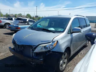 2014 Toyota Sienna LE AAS with VIN 5TDKK3DC4ES464406, listed as a IAAI auction lot 42296795 with 170,320 mi miles and . Bid and sale history available at DreamBid. Image 17.
