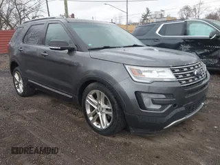 2016 Ford Explorer XLT with VIN 1FM5K8D89GGC03268, listed as a IAAI auction lot 41837937 with 175,463 mi miles and . Bid and sale history available at carsss.com. Image 1.