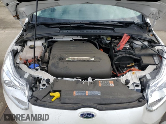 2015 Ford Focus Electric z VIN 1FADP3R46FL288088, wystawiony jako Copart lot #51020475 z przebiegiem 64 928 mil mil oraz Czysty tytuł • Clean title. Historia ofert i sprzedaży dostępna na DreamBid. Obrazek 11.