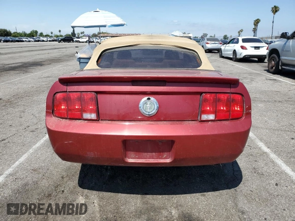 2007 Ford Mustang Deluxe with VIN 1ZVFT84N575271099, listed as a Copart auction lot 59233515 with 214,628 mi miles and Clean title. Bid and sale history available at DreamBid. Image 6.