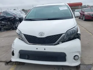 2012 Toyota Sienna SE with VIN 5TDXK3DC8CS276491, listed as a IAAI auction lot 41107014 with 96,266 mi miles. Bid and sale history available at carsss.com. Image 12.