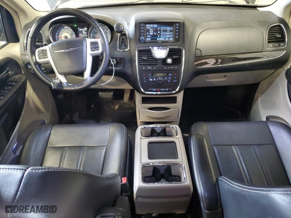 2016 Chrysler Town & Country Touring with VIN 2C4RC1BGXGR199797, listed as a Copart auction lot 51753785 with 67,089 mi miles and Non Repairable. Bid and sale history available at carsss.com. Image 8.