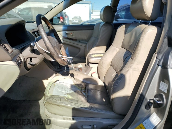 2000 Lexus ES 300 with VIN JT8BF28GXY5091263, listed as a Copart auction lot 61767595 with 250,041 mi miles and Salvage title. Bid and sale history available at DreamBid. Image 7.