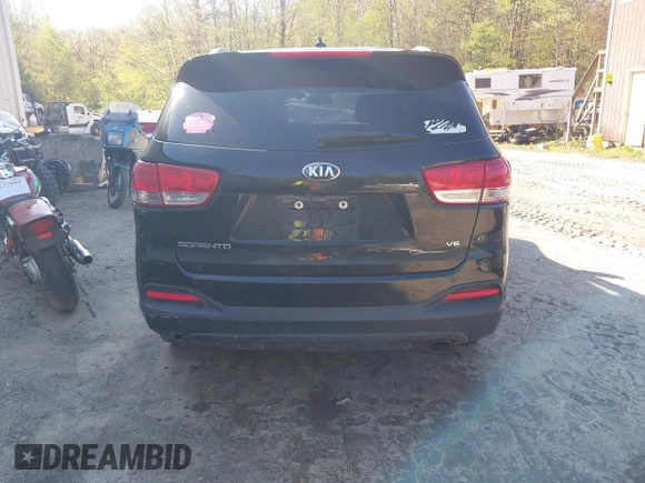 2016 Kia Sorento LX with VIN 5XYPGDA51GG179116, listed as a IAAI auction lot 42243910 with 159,805 mi miles and . Bid and sale history available at DreamBid. Image 16.