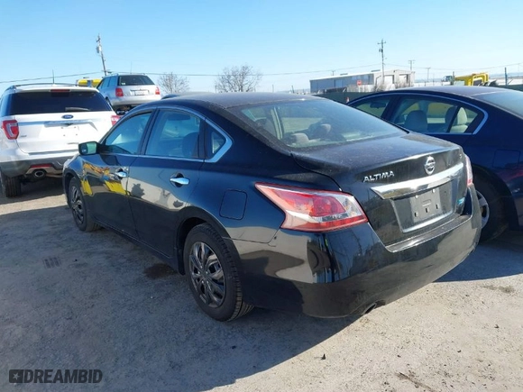 2013 Nissan Altima 2.5 S with VIN 1N4AL3AP5DC192115, listed as a IAAI auction lot 41750558 with 271,771 mi miles. Bid and sale history available at carsss.com. Image 3.
