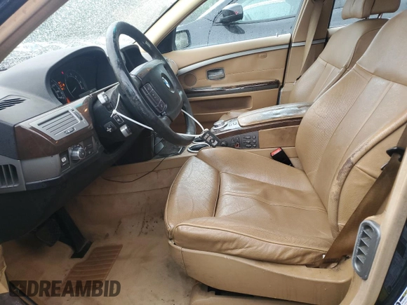 2008 BMW 7 Series 750Li z VIN WBAHN83598DT84968, wystawiony jako Copart lot #55589795 z przebiegiem 211 243 mil mil oraz Szkoda całkowita • Salvage title. Historia ofert i sprzedaży dostępna na DreamBid. Obrazek 7.