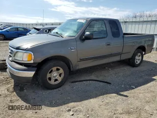 2003 Ford F-150 XL z VIN 1FTRX17L43NA66874, wystawiony jako Copart lot #50741395 z przebiegiem 196 161 mil mil oraz Szkoda całkowita • Salvage title. Historia ofert i sprzedaży dostępna na DreamBid. Obrazek 1.