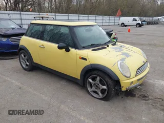 2002 MINI Hardtop with VIN WMWRC33452TC34781, listed as a IAAI auction lot 42100266 with 186,263 mi miles and . Bid and sale history available at DreamBid. Image 1.
