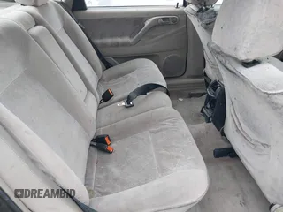 1996 Volkswagen Passat z VIN WVWEE83A6TE157789, wystawiony jako IAAI lot #41798846 z przebiegiem 141 130 mil mil oraz . Historia ofert i sprzedaży dostępna na DreamBid. Obrazek 8.