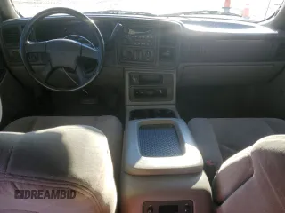 2004 Chevrolet Suburban LS with VIN 1GNEC16Z34J262904, listed as a Copart auction lot 88087935 with 232,137 mi miles and Salvage Title. Bid and sale history available at carsss.com. Image 8.