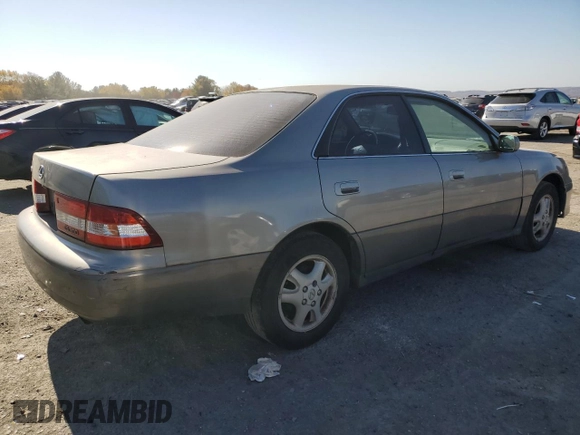 2000 Lexus ES 300 with VIN JT8BF28GXY5091263, listed as a Copart auction lot 61767595 with 250,041 mi miles and Salvage title. Bid and sale history available at DreamBid. Image 3.