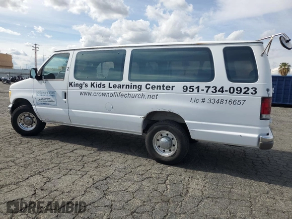 1996 Ford Econoline Cargo with VIN 1FBJS31G0THA71513, listed as a Copart auction lot 51131645 with 114,078 mi miles and Clean Title. Bid and sale history available at DreamBid. Image 2.