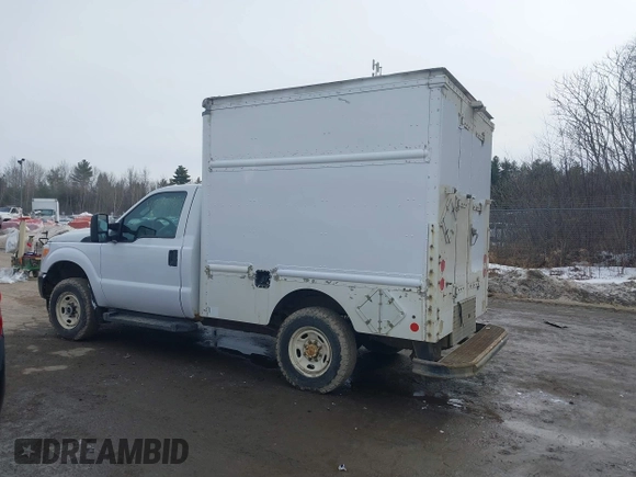 2013 Ford F-250 XL with VIN 1FDBF2B61DEB64348, listed as a IAAI auction lot 41685696 with 561,489 mi miles and . Bid and sale history available at DreamBid. Image 14.