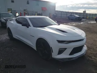 2017 Chevrolet Camaro 2SS z VIN 1G1FH1R73H0102731, wystawiony jako IAAI lot #41138877 z przebiegiem 55 353 mil mil oraz . Historia ofert i sprzedaży dostępna na DreamBid. Obrazek 1.