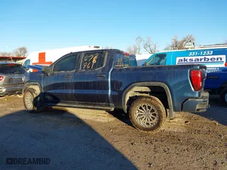 2023 GMC Sierra 1500 Denali Ultimate with VIN 1GTUUHEL8PZ169339, listed as a IAAI auction lot 40810905 with 26,566 mi miles. Bid and sale history available at carsss.com. Image 15.