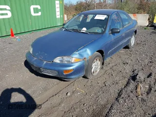 1998 Chevrolet Cavalier z VIN 1G1JC524XW7135102, wystawiony jako IAAI lot #40811285 z przebiegiem 66 909 mil mil oraz . Historia ofert i sprzedaży dostępna na DreamBid. Obrazek 2.