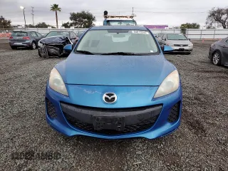 2012 Mazda 3 i Grand Touring with VIN JM1BL1M82C1585779, listed as a Copart auction lot 44613245 with 172,259 mi miles and Salvage Title. Bid and sale history available at DreamBid. Image 5.