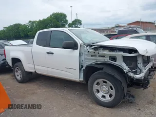 2021 Chevrolet Colorado 2WD Work Truck z VIN 1GCHSBEA6M1105491, wystawiony jako IAAI lot #42273668 z przebiegiem 43 024 mil mil oraz . Historia ofert i sprzedaży dostępna na DreamBid. Obrazek 13.