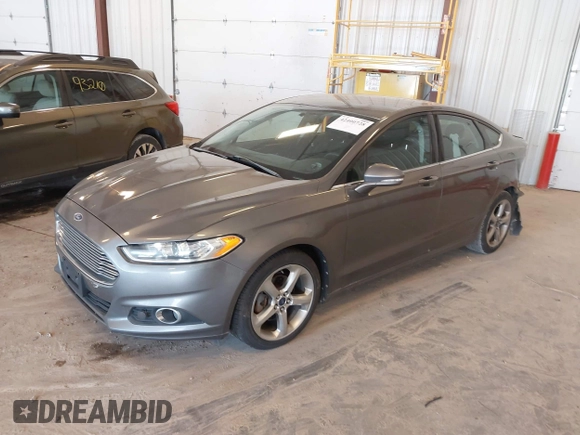 2013 Ford Fusion SE with VIN 3FA6P0H94DR223579, listed as a IAAI auction lot 42400728 with 301,155 mi miles and . Bid and sale history available at DreamBid. Image 2.