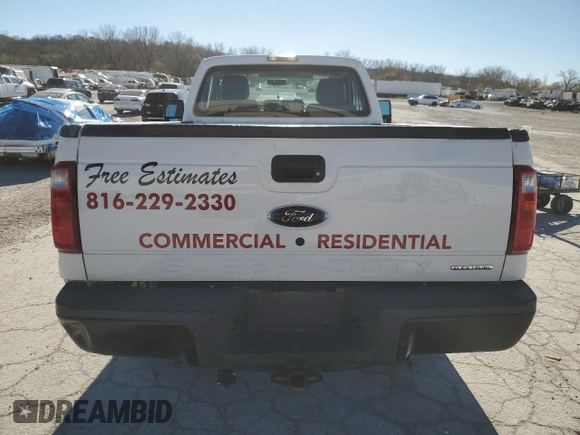 2014 Ford F-250 XL z VIN 1FTBF2B61EEB42257, wystawiony jako Copart lot #80532344 z przebiegiem 118 726 mil mil oraz Szkoda całkowita • Salvage title. Historia ofert i sprzedaży dostępna na DreamBid. Obrazek 6.