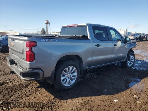 2023 Chevrolet Silverado 1500 Custom with VIN 3GCPDBEK8PG202180, listed as a Copart auction lot 46926185 with 26,043 mi miles and Salvage Title. Bid and sale history available at DreamBid. Image 3.