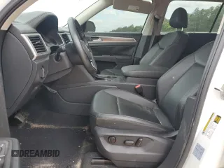 2019 Volkswagen Atlas SE with VIN 1V2WR2CAXKC612609, listed as a Copart auction lot 54451635 with 48,548 mi miles and Salvage title. Bid and sale history available at DreamBid. Image 7.