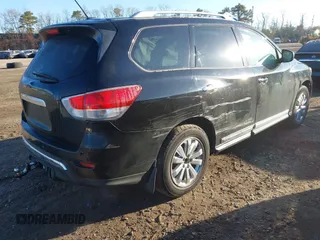 2014 Nissan Pathfinder SV with VIN 5N1AR2MM8EC616324, listed as a IAAI auction lot 41767861 with 110,833 mi miles. Bid and sale history available at carsss.com. Image 4.