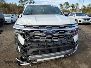 2023 Ford Expedition Platinum with VIN 1FMJU1M84PEA23756, listed as a Copart auction lot 42964505 with 22,613 mi miles and Salvage Title. Bid and sale history available at carsss.com. Image 5.