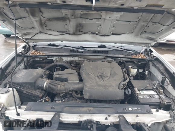 2017 Toyota Tacoma SR5 with VIN 5TFAZ5CN2HX034555, listed as a IAAI auction lot 41890292 with 133,465 mi miles and . Bid and sale history available at DreamBid. Image 10.