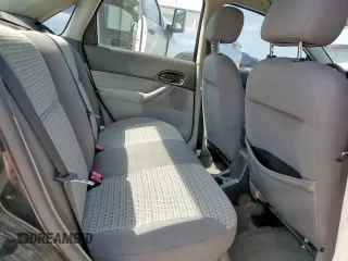 2006 Ford Focus S z VIN 1FAFP34N26W145565, wystawiony jako Copart lot #60091675 z przebiegiem 251 850 mil mil oraz Szkoda całkowita • Salvage title. Historia ofert i sprzedaży dostępna na DreamBid. Obrazek 10.