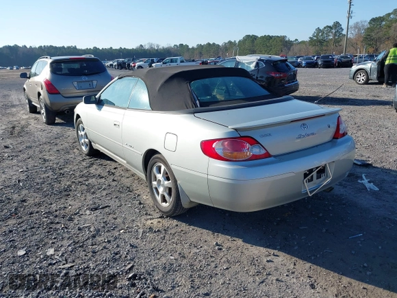 2003 Toyota Solara SE with VIN 2T1FF28P73C885622, listed as a IAAI auction lot 41458890 with 285,520 mi miles. Bid and sale history available at carsss.com. Image 3.