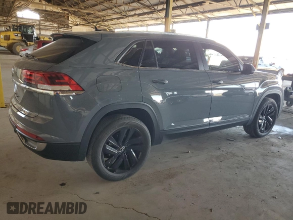 2023 Volkswagen Atlas SE with VIN 1V2WE2CA6PC225428, listed as a Copart auction lot 55098805 with 43,309 mi miles and Salvage title. Bid and sale history available at DreamBid. Image 3.