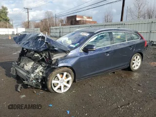 2017 Volvo V60 Premier with VIN YV140MEKXH1368933, listed as a Copart auction lot 86623754 with 0 mi miles and Salvage Title. Bid and sale history available at carsss.com. Image 1.