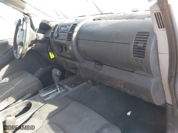 2007 Nissan Xterra SE with VIN 5N1AN08U37C545594, listed as a IAAI auction lot 41477893 with 205,613 mi miles. Bid and sale history available at carsss.com. Image 5.