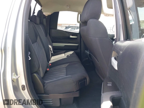 2018 Toyota Tundra 2WD SR with VIN 5TFRM5F16JX133735, listed as a IAAI auction lot 41818455 with 148,456 mi miles. Bid and sale history available at carsss.com. Image 8.