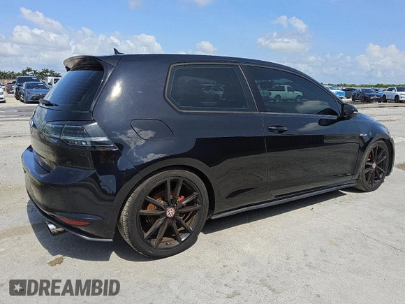 2015 Volkswagen GTI S z VIN 3VWTT7AU9FM100342, wystawiony jako Copart lot #57616155 z przebiegiem 133 971 mil mil oraz Czysty tytuł • Clean title. Historia ofert i sprzedaży dostępna na DreamBid. Obrazek 3.