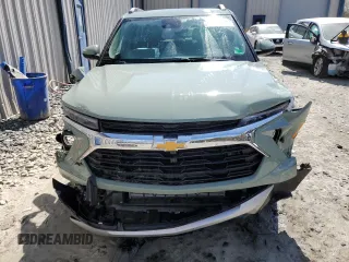 2025 Chevrolet TrailBlazer LT with VIN KL79MRSL5SB122705, listed as a Copart auction lot 52675715 with 3,277 mi miles and Clean Title. Bid and sale history available at DreamBid. Image 5.