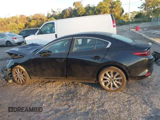 2024 Mazda 3 S Preferred with VIN 3MZBPACM5RM402967, listed as a IAAI auction lot 41223664 with 12,925 mi miles and . Bid and sale history available at carsss.com. Image 14.