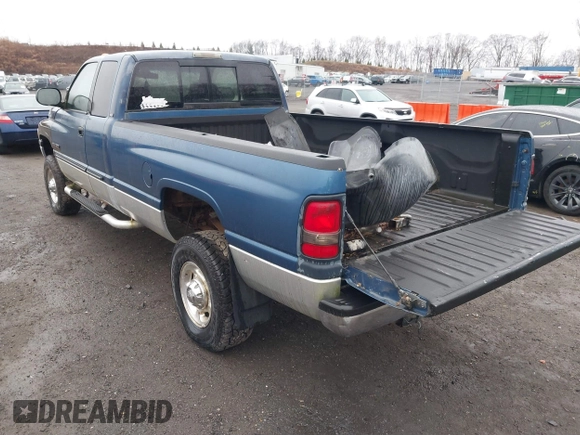 2002 Dodge 2500 with VIN 3B7KF236X2M293084, listed as a IAAI auction lot 41876449 with 164,418 mi miles and . Bid and sale history available at DreamBid. Image 3.